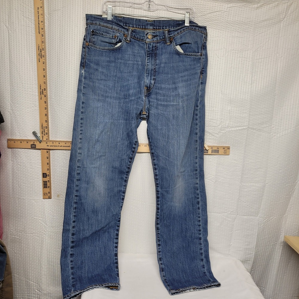 Levis 505 Regular Fit Straight Leg Blue Jeans Mens 38x32 Medium Wash Stretch